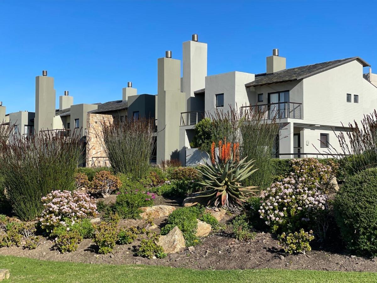 Oubaai Golf Estate *